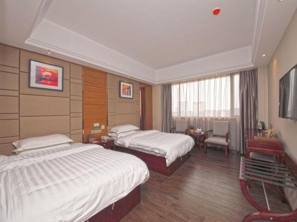 Greentree Inn Guangdong Jieyang Bus Terminal Station Ronghua Avenue Business Hotel Eksteriør billede